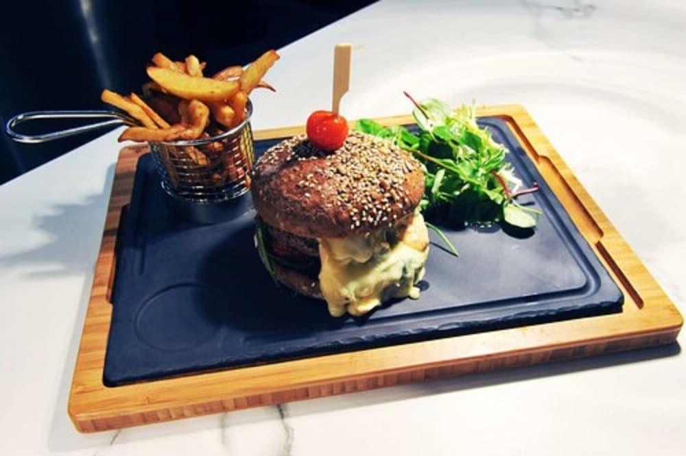 Logis Golfe Hotel Vannes