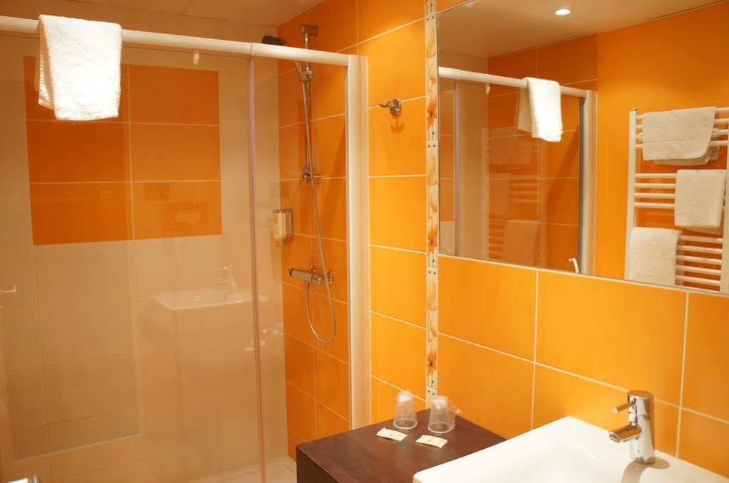 Hotel Logis Golfe Vannes